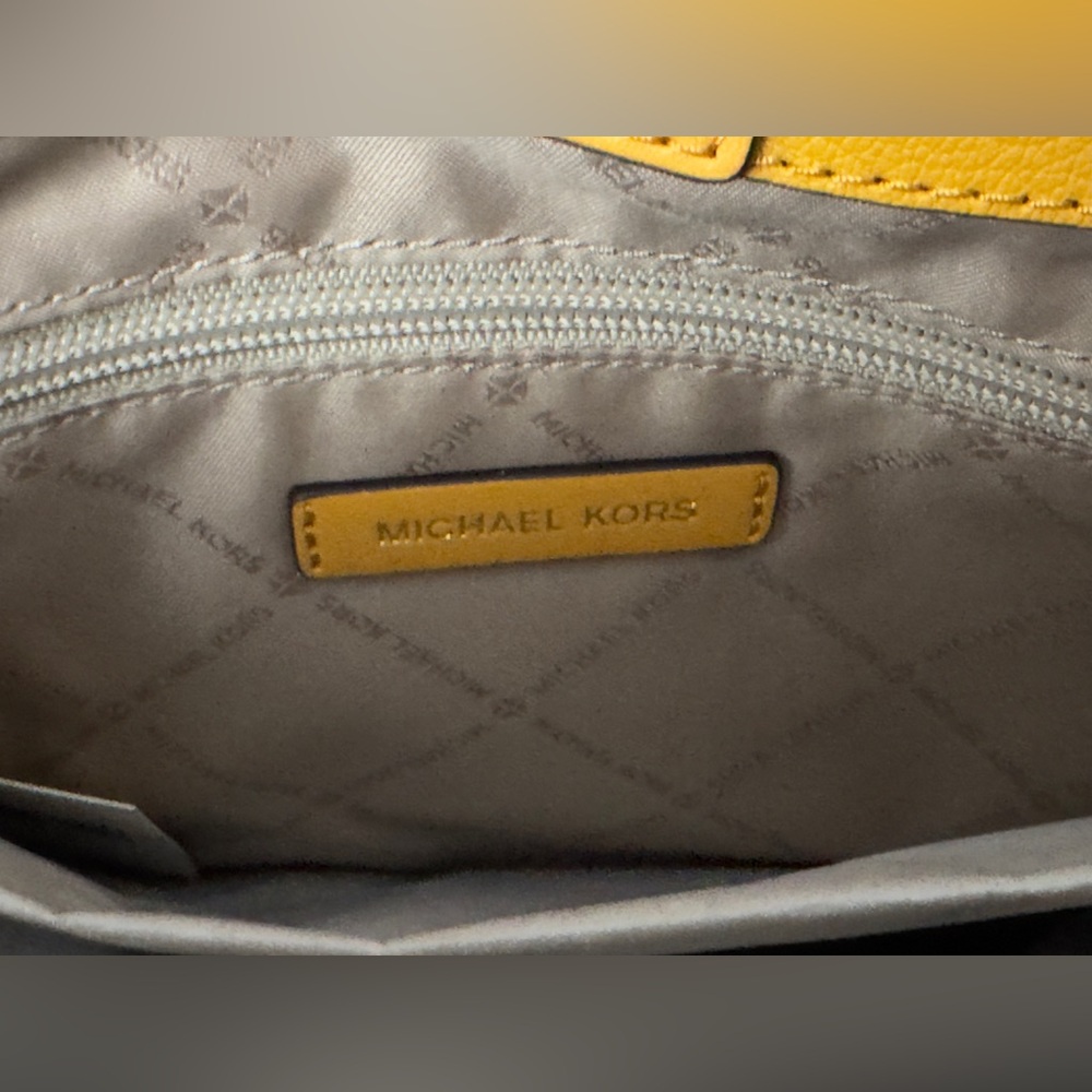 Michael Kors Women's Hamilton Medium Top Zip Leather Satchel (Golden Rod) NWT - Picture 11 of 16